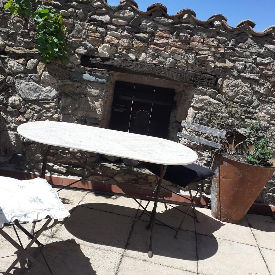 Les Deux Arches Bed and Breakfast Caunes-Minervois Esterno foto